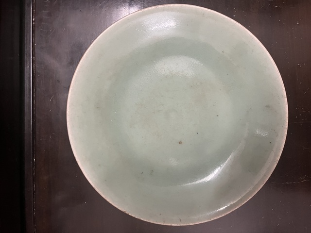 古玩陶瓷豆青釉盤拍賣，當前價格2888元