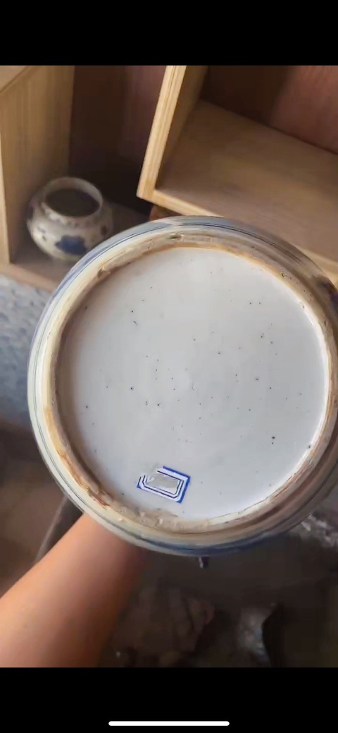 古玩陶瓷青花山水人物紋罐，模糊，偏老真品鑒賞圖