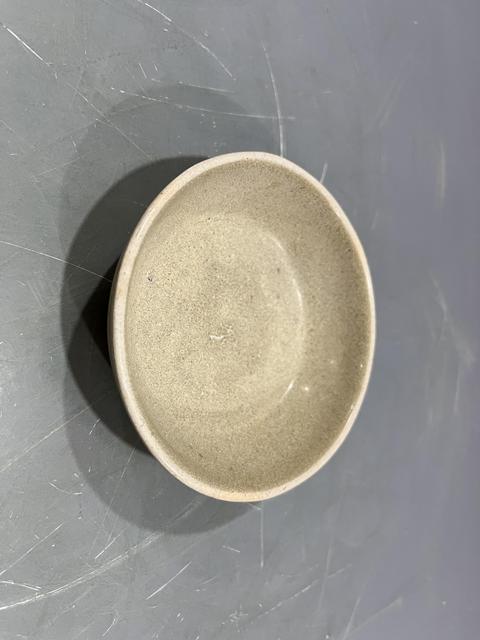 古玩陶瓷龍泉青瓷臥足碗真品鑒賞圖