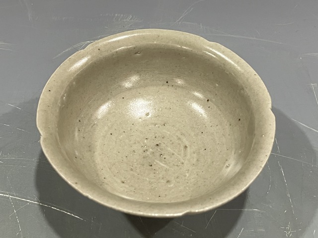 古玩陶瓷青白釉葵口碗真品鑒賞圖