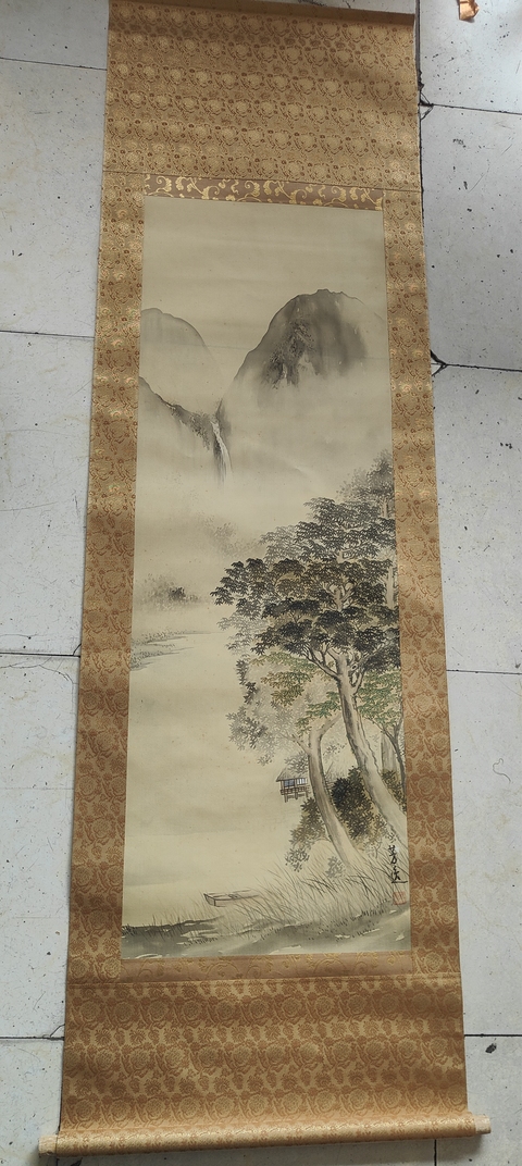 古玩字畫民國芳逸絹本山水立軸拍賣,當前價格400元