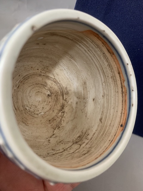 古玩陶瓷歲寒三友松竹梅青花三足筒式香爐拍賣,當前價格16000元