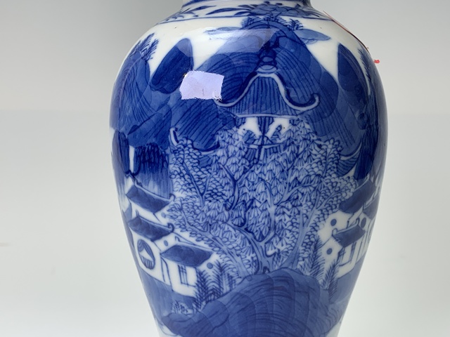 古玩陶瓷清晚期·青花山水風景紋將軍罐拍賣,當前價格266元