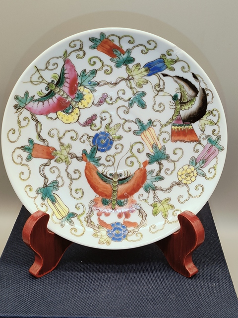 粉彩果実紋盤 中国廣彩銘 考え抜い 陶磁器 約25cm 中国 古玩 商品