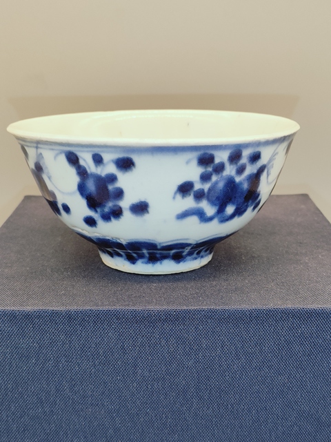 古玩陶瓷清雍正,精品福壽三多紋青花茶園拍賣,當前價格1600元