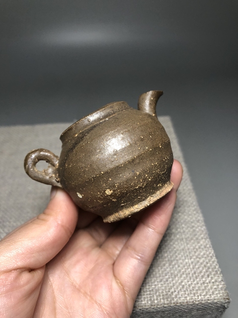 古玩陶瓷【元代】醬釉水滴【文房雅器】【路份高,收藏價值好】拍賣,當前價格0元