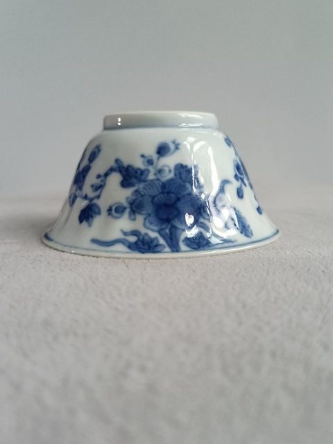 古玩陶瓷花卉紋青花杯拍賣,當前價格980元