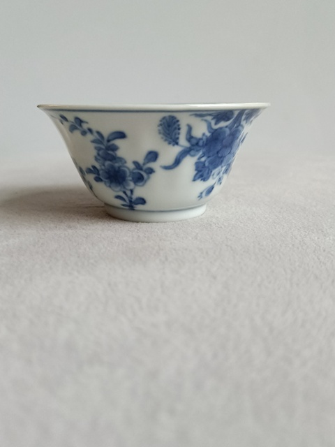古玩陶瓷花卉紋青花杯拍賣,當前價格980元