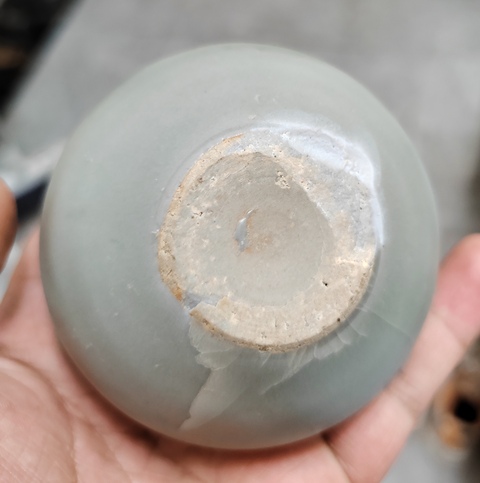 古玩陶瓷南宋龍泉水盂拍賣，當前價格1880元