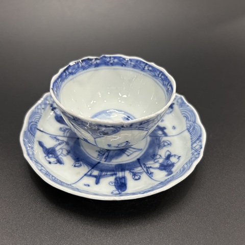 古玩陶瓷清康熙青花三娘教子圖杯碟拍賣,當(dāng)前價(jià)格2750元