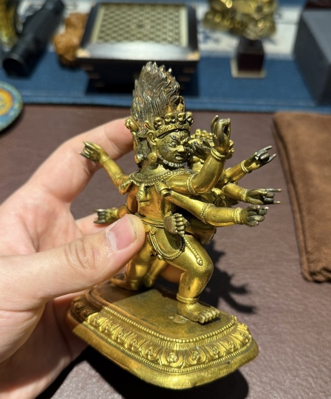 古玩銅器造像真品鑒賞圖