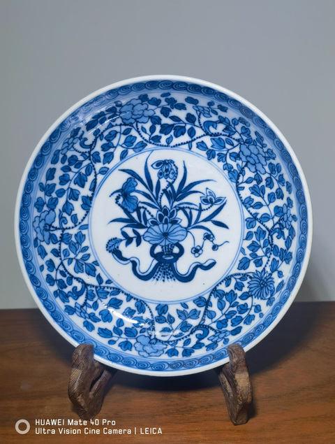 古玩陶瓷青花盤真品鑒賞圖