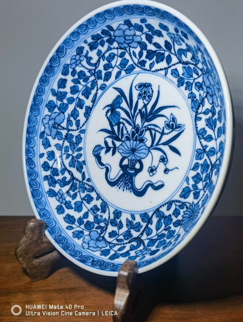 古玩陶瓷青花盤真品鑒賞圖