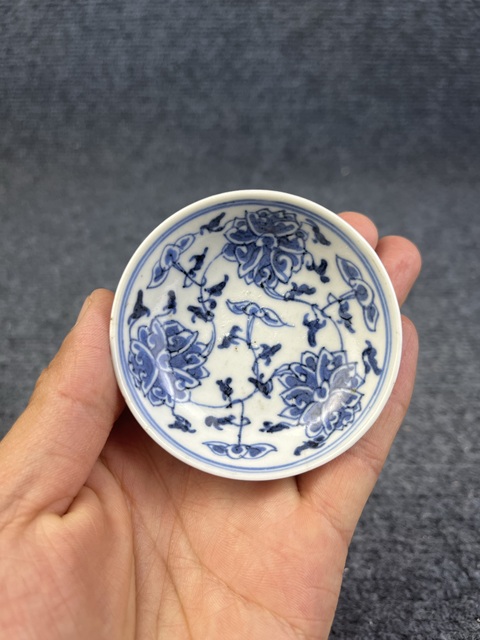 古玩陶瓷青花西番蓮煙碟拍賣，當前價格0元