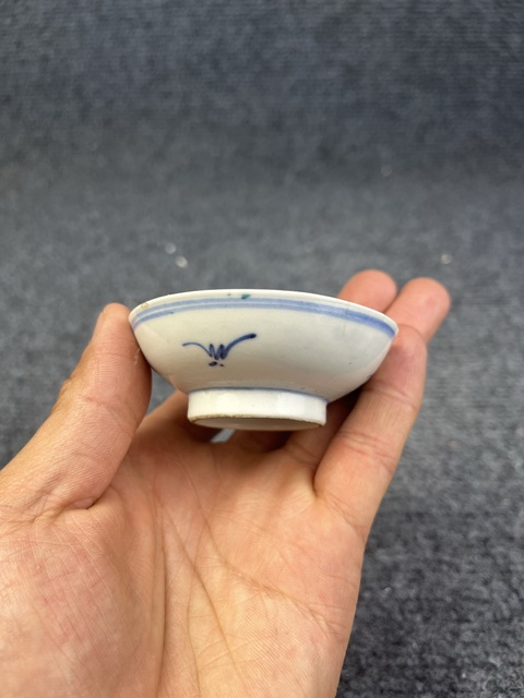 古玩陶瓷青花西番蓮煙碟拍賣，當前價格0元