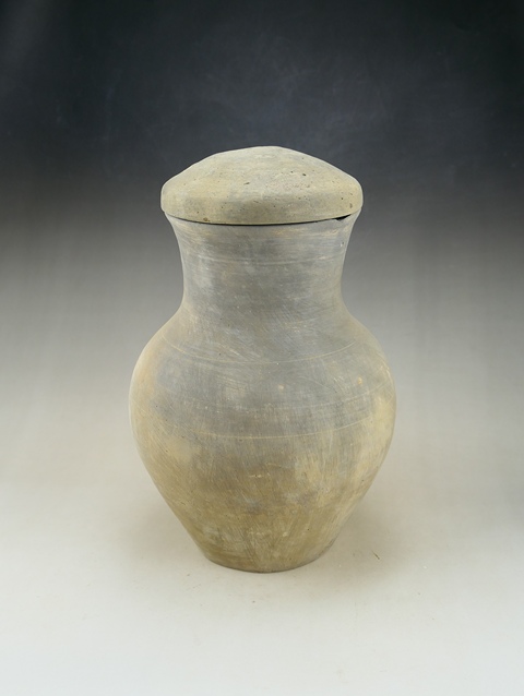 古玩陶瓷漢.灰陶漢壺(館藏級)拍賣,當前價格229元