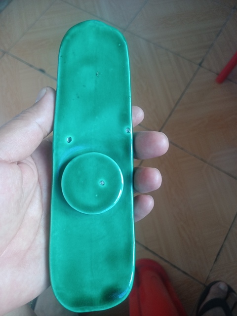 古玩陶瓷綠釉蒼龍教子帶鉤真品鑒賞圖