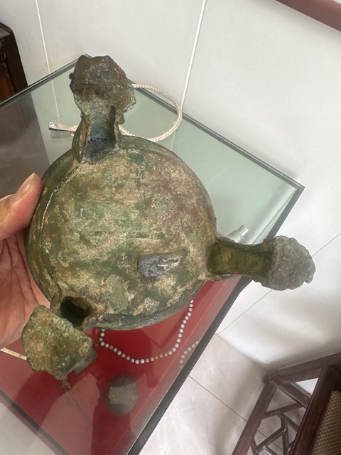 古玩銅器青銅三足鼎真品鑒賞圖