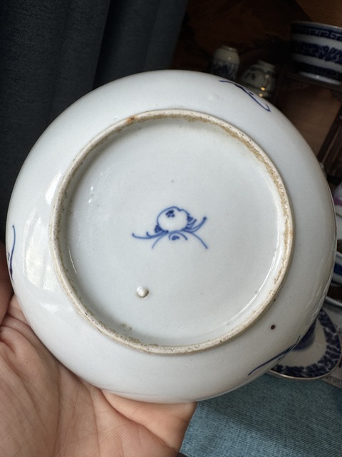 古玩陶瓷青花團(tuán)龍紋盤拍賣,當(dāng)前價(jià)格1600元