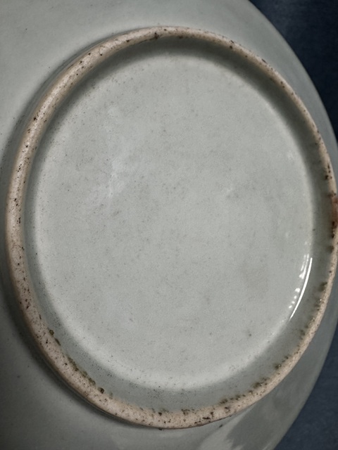 古玩陶瓷青花淡描花卉紋盤真品鑒賞圖