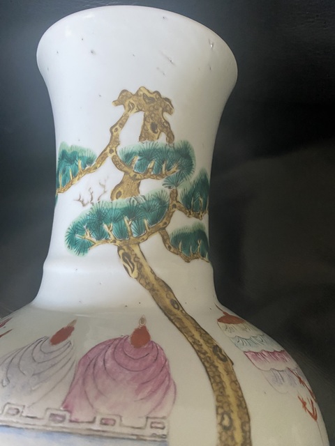 古玩陶瓷民國 竹嘯山房款粉彩人物紋瓶真品鑒賞圖