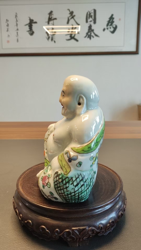 古玩陶瓷大拍出品粉彩彌勒佛造像拍賣(mài),當(dāng)前價(jià)格1680元