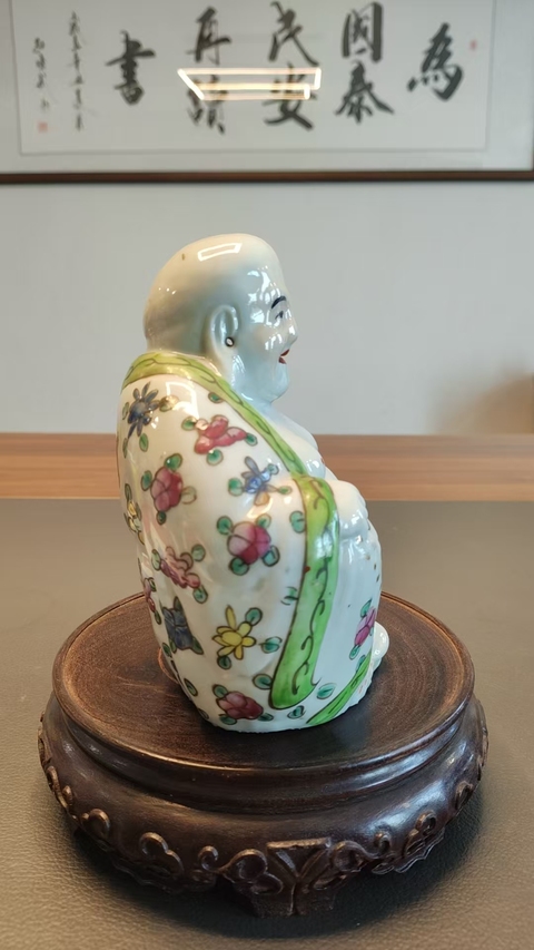 古玩陶瓷大拍出品粉彩彌勒佛造像拍賣(mài),當(dāng)前價(jià)格1680元