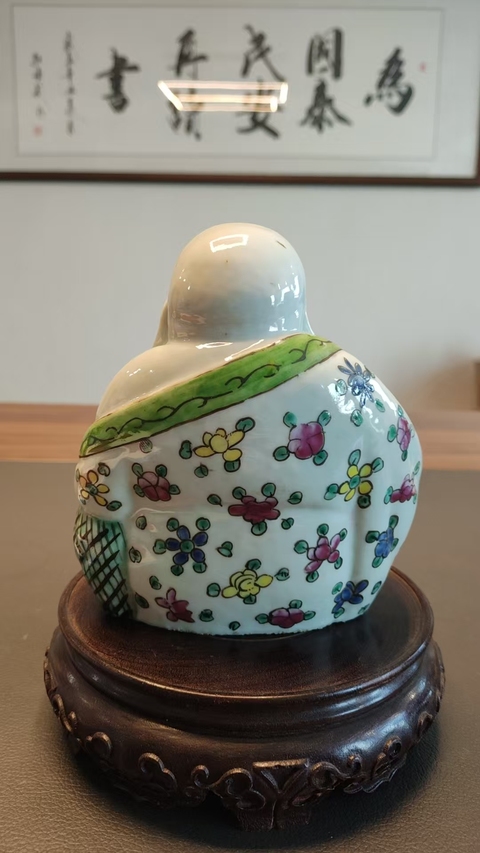 古玩陶瓷大拍出品粉彩彌勒佛造像拍賣(mài),當(dāng)前價(jià)格1680元