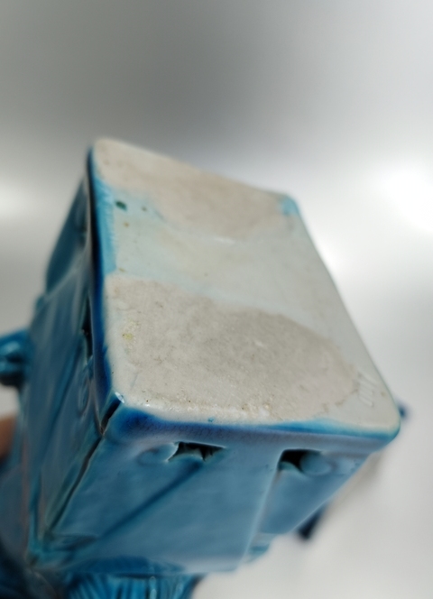 古玩陶瓷孔雀藍(lán)釉獅子擺件拍賣(mài)，當(dāng)前價(jià)格999元