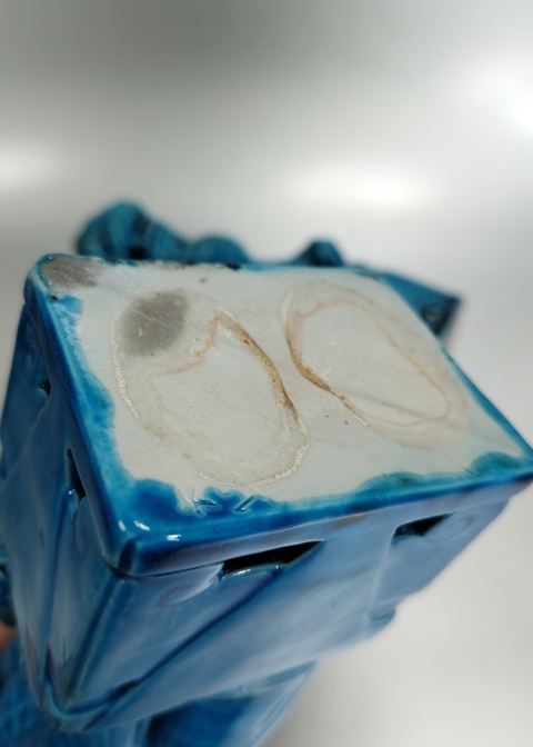 古玩陶瓷孔雀藍(lán)釉獅子擺件拍賣(mài)，當(dāng)前價(jià)格999元