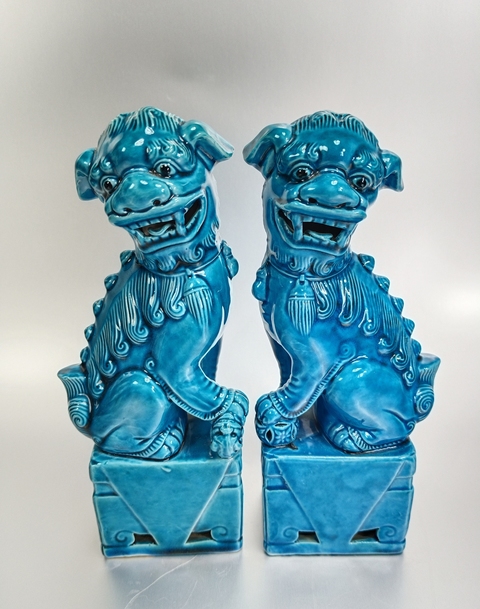 古玩陶瓷孔雀藍(lán)釉獅子擺件拍賣(mài)，當(dāng)前價(jià)格999元