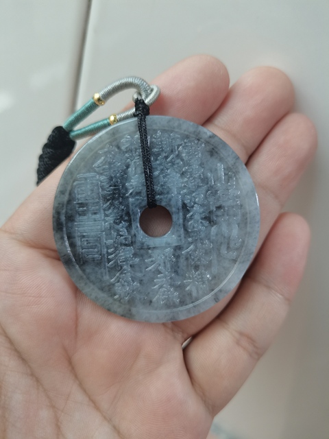 古玩玉器天然翡翠A貨掛件，雕山鬼花錢拍賣，當前價格388元