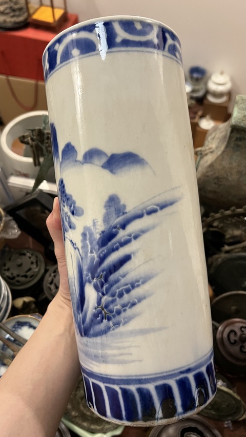 古玩陶瓷民國山水紋青花帽筒拍賣,當前價格1399元