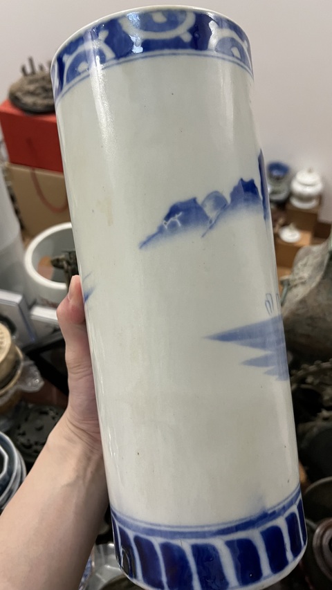 古玩陶瓷民國山水紋青花帽筒拍賣,當前價格1399元