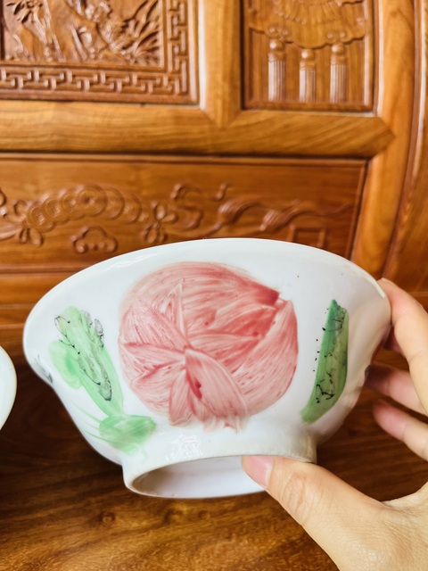 古玩陶瓷彩繪大公雞紋碗一對拍賣,當前價格0元