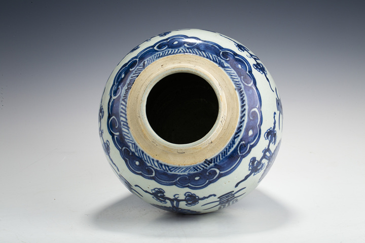 古玩陶瓷清早·青花花間壽字紋罐真品鑒賞圖