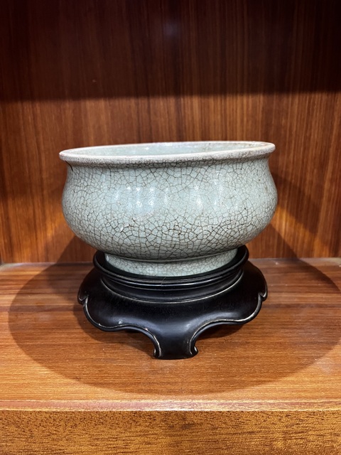 古玩陶瓷雍乾綠哥釉香爐拍賣，當前價格26000元