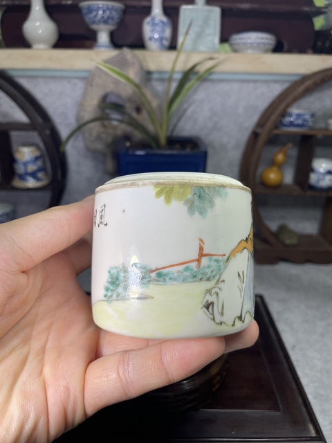 古玩陶瓷淺絳彩人物詩文蓋缸真品鑒賞圖