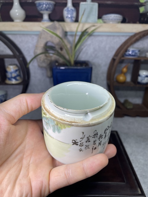 古玩陶瓷淺絳彩人物詩文蓋缸真品鑒賞圖
