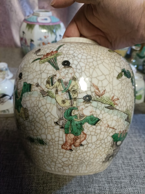 古玩陶瓷晚清哥釉五彩三娘教子圖罐拍賣，當前價格5888元