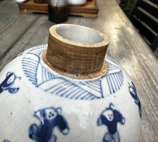 古玩陶瓷晚清青花百子圖煨瓷罐拍賣，當前價格4800元