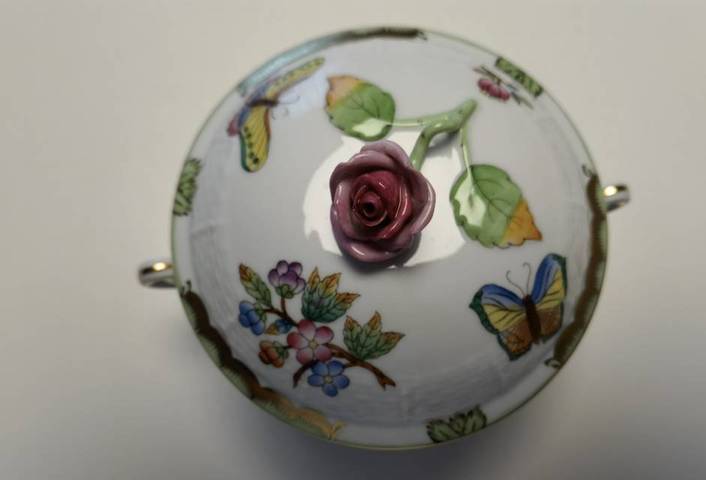 古玩陶瓷彩繪蓋碗真品鑒賞圖