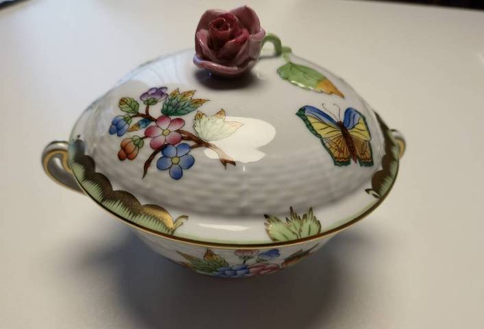 古玩陶瓷彩繪蓋碗真品鑒賞圖