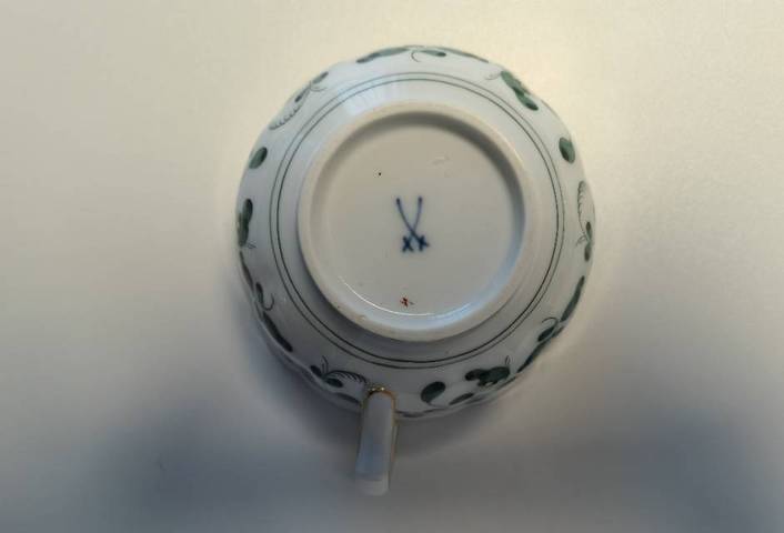 古玩陶瓷彩繪蓋碗真品鑒賞圖