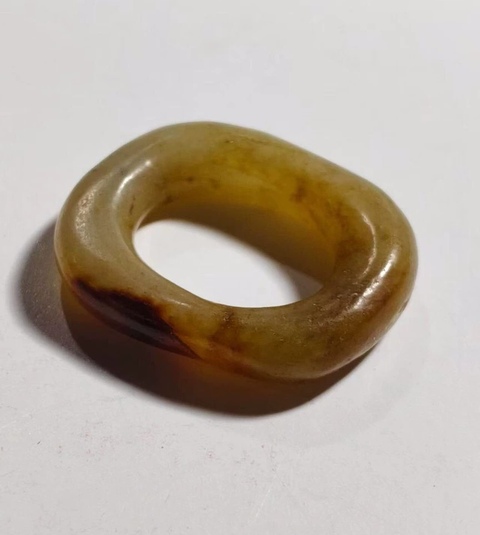 古玩玉器和田玉環(huán)真品鑒賞圖