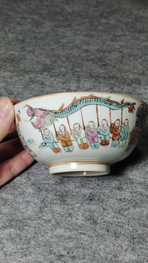 古玩陶瓷粉彩百子圖茶碗真品鑒賞圖