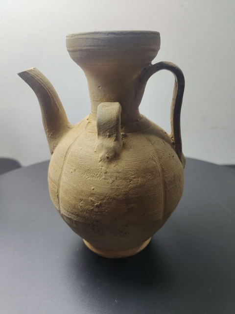 古玩陶瓷北宋青白釉盤(pán)口瓜棱執(zhí)壺拍賣(mài)，當(dāng)前價(jià)格880元