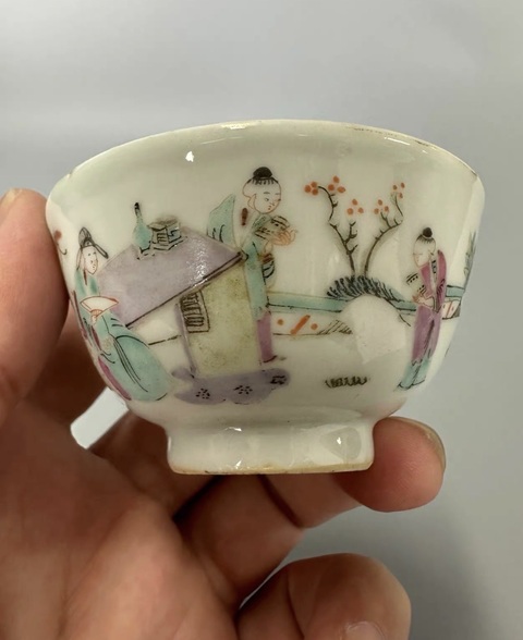 古玩陶瓷粉彩西廂記人物紋茶碗拍賣，當前價格1488元