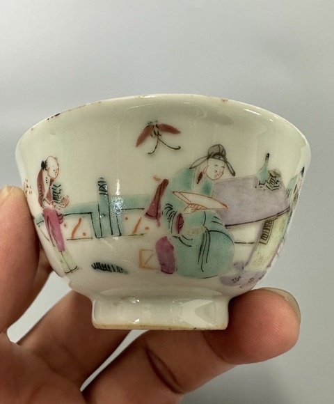 古玩陶瓷粉彩西廂記人物紋茶碗拍賣，當前價格1488元