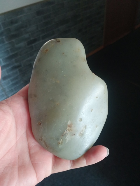 古玩玉器和田玉籽料原石拍賣,當(dāng)前價(jià)格188元